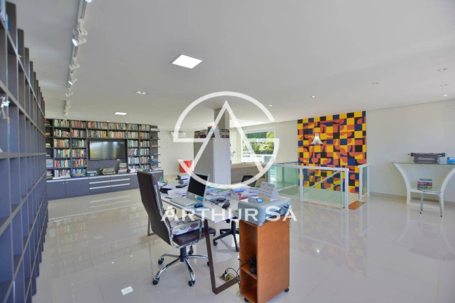 Imagem Casa com 3 Quartos à Venda, 1.000 m² em Lago Norte - Brasília Imagem Casa com 3 Quartos à Venda, 1.000 m² em Lago Norte - Brasília