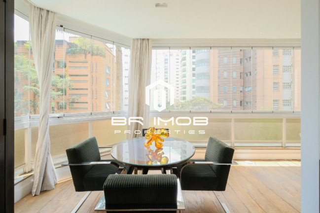Imagem Imóvel com 3 Quartos à Venda, 394 m² em Itaim Bibi - São Paulo Imagem Imóvel com 3 Quartos à Venda, 394 m² em Itaim Bibi - São Paulo