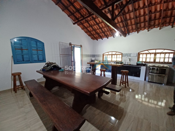 Imagem Imóvel com 3 Quartos à Venda, 4.840.000 m² em Embaú - Silva Jardim Imagem Imóvel com 3 Quartos à Venda, 4.840.000 m² em Embaú - Silva Jardim