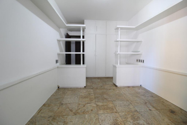 Imagem Apartamento com 3 Quartos à Venda, 250 m² em Meireles - Fortaleza