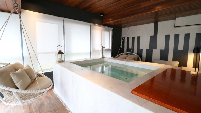 Imagem Apartamento com 2 Quartos à Venda, 162 m² em Itaim Bibi - São Paulo