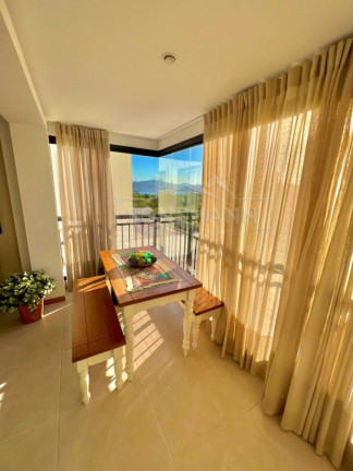Imagem Apartamento com 2 Quartos à Venda, 97 m² em Abraão - Florianópolis
