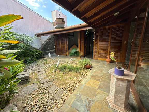 Imagem Casa com 4 Quartos à Venda, 146 m² em Barra Da Lagoa - Ubatuba