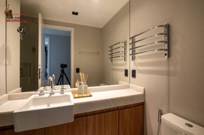 Imagem Apartamento com 2 Quartos à Venda, 72 m² em Moema - São Paulo Imagem Apartamento com 2 Quartos à Venda, 72 m² em Moema - São Paulo