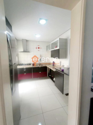 Imagem Casa com 3 Quartos à Venda, 120 m²