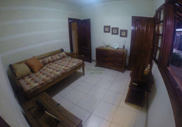 Imagem Casa com 4 Quartos à Venda, 271 m² em Badu - Niterói Imagem Casa com 4 Quartos à Venda, 271 m² em Badu - Niterói