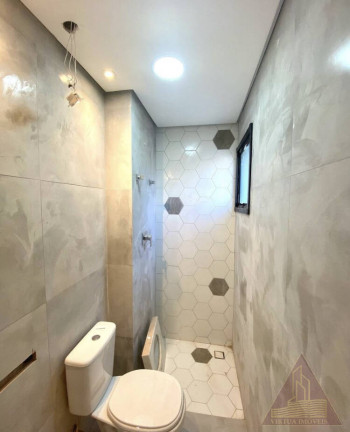 Imagem Casa com 2 Quartos à Venda, 115 m² em Marapé - Santos