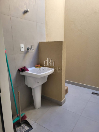 Imagem Casa com 3 Quartos à Venda, 196 m² em Salto Imagem Casa com 3 Quartos à Venda, 196 m² em Salto