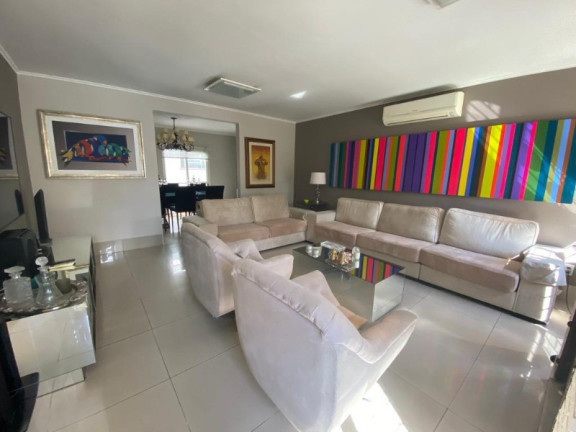 Sobrado com 3 Quartos à Venda, 260 m² em Jardim Itu - Porto Alegre
