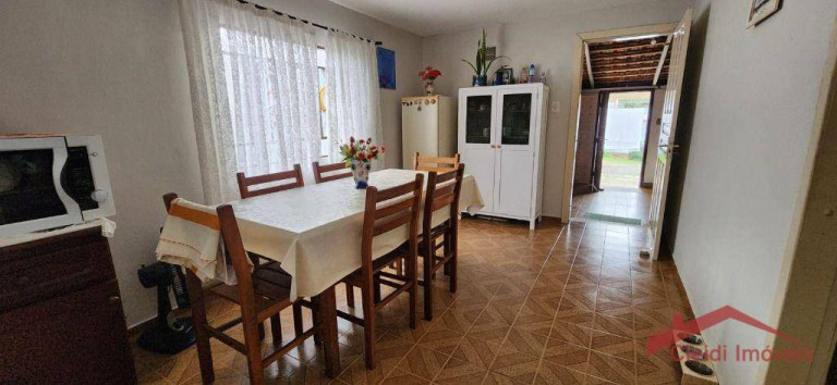 Imagem Casa com 3 Quartos à Venda, 60 m² em Atiradores - Joinville Imagem Casa com 3 Quartos à Venda, 60 m² em Atiradores - Joinville