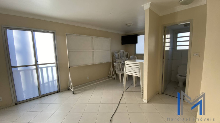 Imagem Apartamento com 2 Quartos à Venda, 52 m² em Vila Silva Ribeiro - Carapicuíba