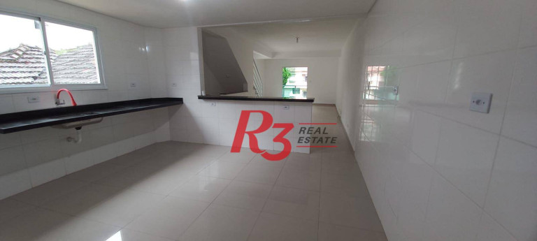 Imagem Casa com 3 Quartos à Venda, 300 m² em Encruzilhada - Santos Imagem Casa com 3 Quartos à Venda, 300 m² em Encruzilhada - Santos