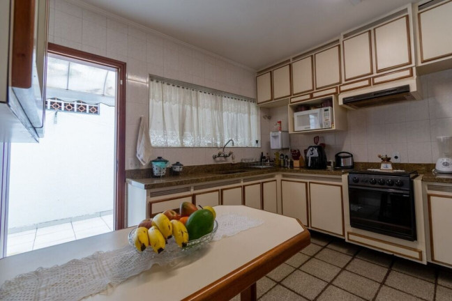 Imagem Casa com 3 Quartos à Venda, 300 m² em Jardim Virginia Bianca - São Paulo
