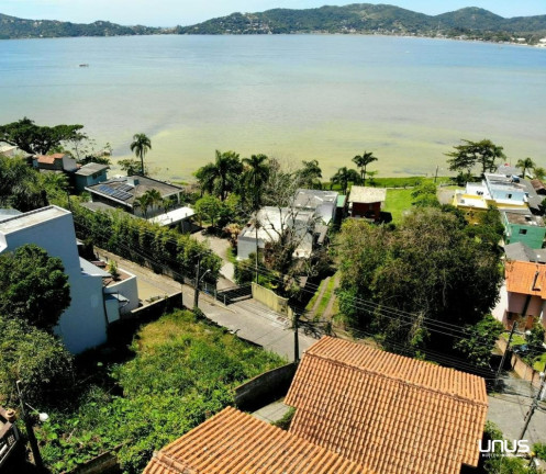 Terreno à Venda, 264 m² em Lagoa Da Conceição - Florianópolis