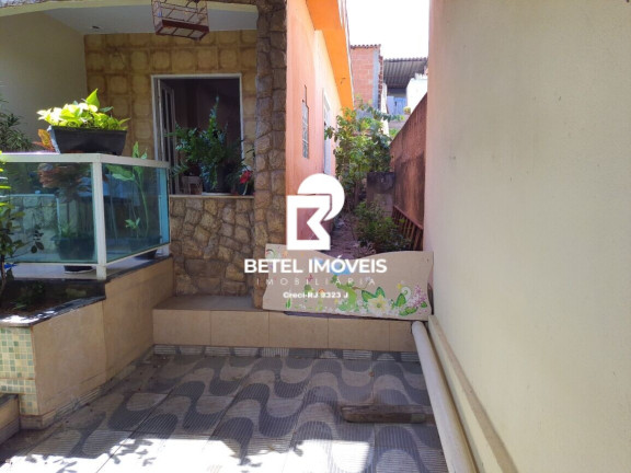 Imagem Casa com 3 Quartos à Venda, em Centro - São Francisco De Itabapoana Imagem Casa com 3 Quartos à Venda, em Centro - São Francisco De Itabapoana