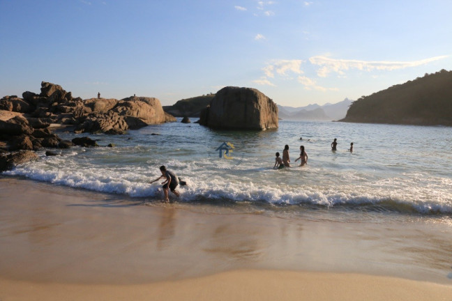 Imagem Apartamento com 3 Quartos à Venda, 138 m² em Piratininga - Niterói Imagem Apartamento com 3 Quartos à Venda, 138 m² em Piratininga - Niterói