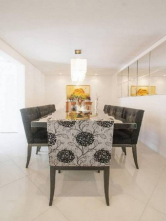 Imagem Casa com 4 Quartos à Venda, 369 m² em Sarandi - Porto Alegre Imagem Casa com 4 Quartos à Venda, 369 m² em Sarandi - Porto Alegre