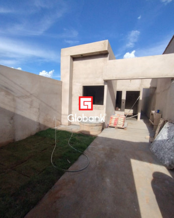 Imagem Casa com 3 Quartos à Venda, 60 m² em Independência - Montes Claros Imagem Casa com 3 Quartos à Venda, 60 m² em Independência - Montes Claros