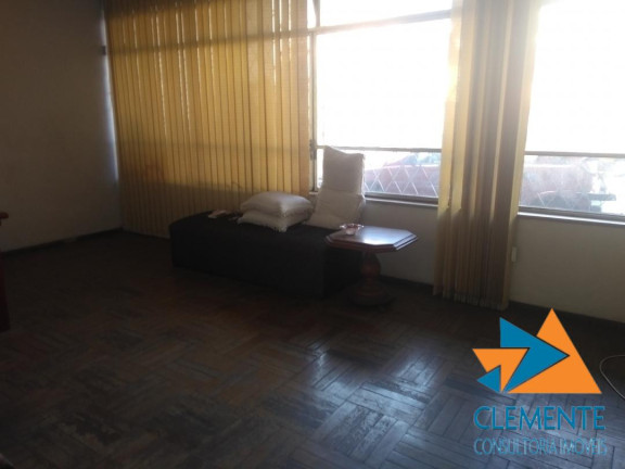 Imagem Casa com 5 Quartos à Venda, 220 m² em Barroca - Belo Horizonte Imagem Casa com 5 Quartos à Venda, 220 m² em Barroca - Belo Horizonte