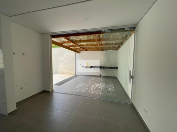 Imagem Casa com 4 Quartos à Venda, 180 m² em Juquehy - São Sebastião Imagem Casa com 4 Quartos à Venda, 180 m² em Juquehy - São Sebastião
