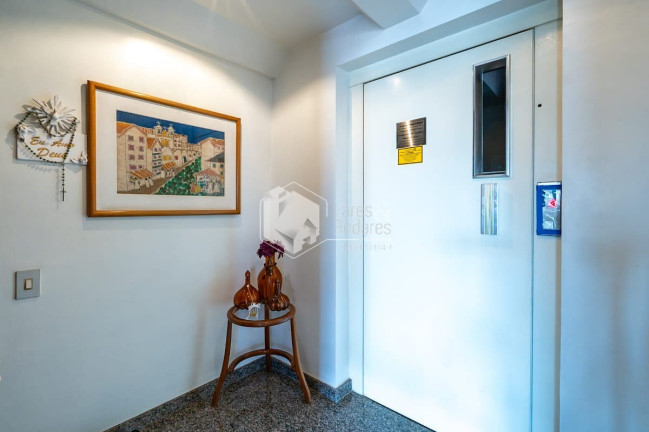 Imagem Apartamento com 4 Quartos à Venda, 151 m² em Vila Nova Conceição - São Paulo