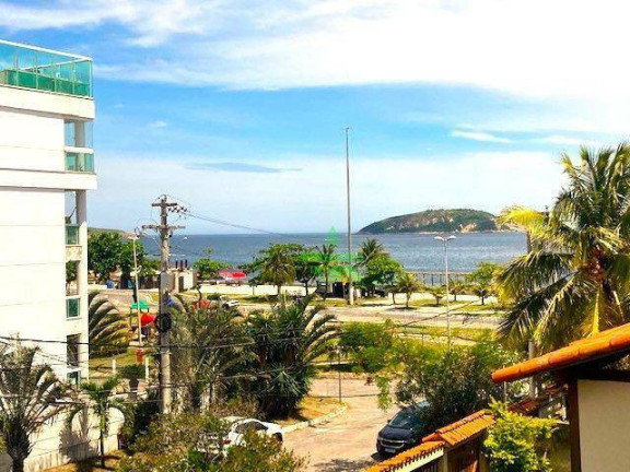 Casa com 3 Quartos à Venda, 300 m² em Piratininga - Niterói