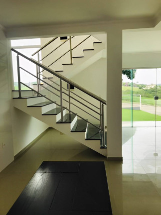 Imagem Casa com 4 Quartos à Venda, 1.550 m² em Centro - Vargem Imagem Casa com 4 Quartos à Venda, 1.550 m² em Centro - Vargem
