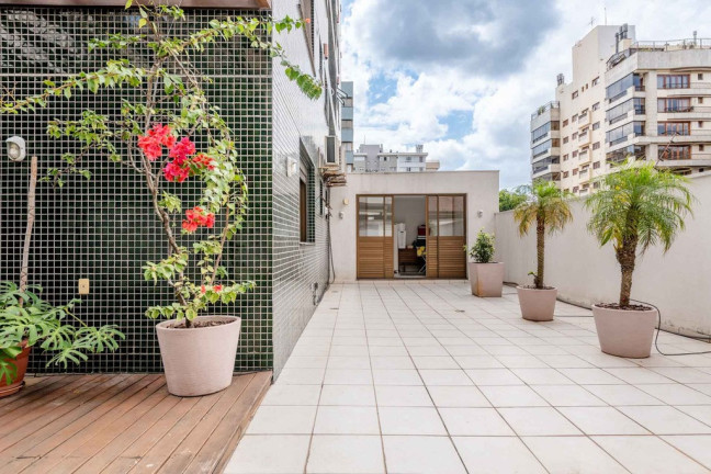 Imagem Apartamento com 2 Quartos à Venda, 180 m² em Bela Vista - Porto Alegre Imagem Apartamento com 2 Quartos à Venda, 180 m² em Bela Vista - Porto Alegre