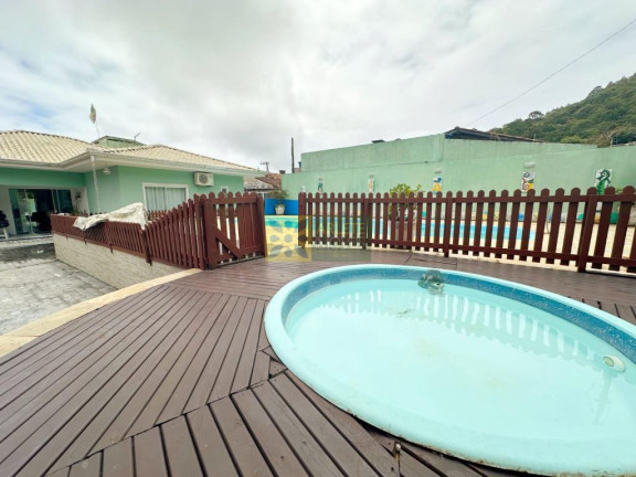 Imagem Casa com 3 Quartos à Venda, 144 m² em Centro - Porto Belo Imagem Casa com 3 Quartos à Venda, 144 m² em Centro - Porto Belo