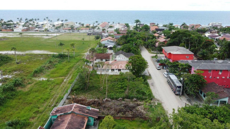 Terreno à Venda, 360 m² em Santa Clara - Itapoá