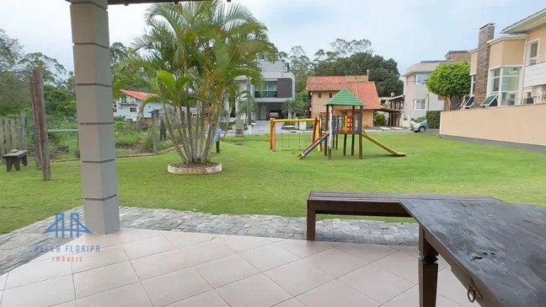 Imagem Casa com 5 Quartos à Venda, 290 m² em Vargem Grande - Florianópolis Imagem Casa com 5 Quartos à Venda, 290 m² em Vargem Grande - Florianópolis