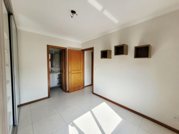 Imagem Apartamento com 2 Quartos à Venda, 68 m² em Jardim Botânico - Porto Alegre