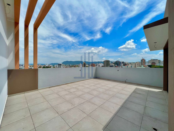 Imagem Cobertura com 4 Quartos à Venda, 234 m² em Nossa Senhora Medianeira - Santa Maria Imagem Cobertura com 4 Quartos à Venda, 234 m² em Nossa Senhora Medianeira - Santa Maria