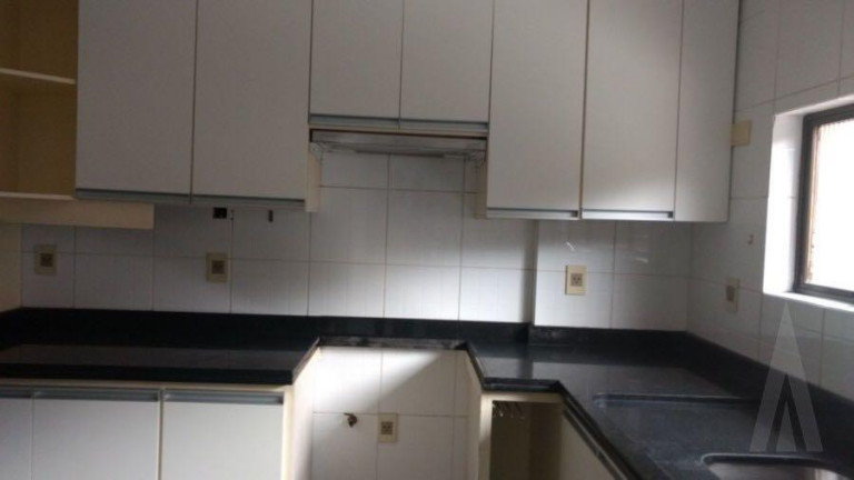 Imagem Apartamento com 3 Quartos à Venda, 197 m² em Atiradores - Joinville Imagem Apartamento com 3 Quartos à Venda, 197 m² em Atiradores - Joinville