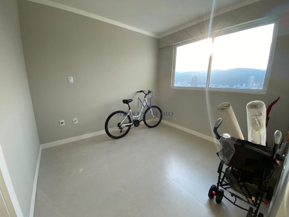 Imagem Apartamento com 4 Quartos à Venda, 175 m² em Meia Praia - Itapema