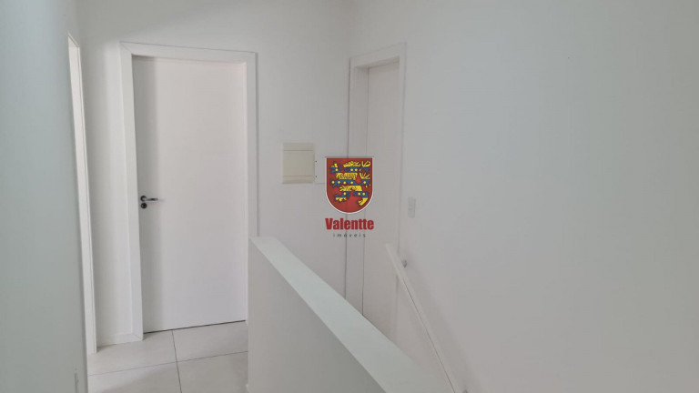 Imagem Casa com 3 Quartos à Venda, 450 m² em Ribeirão Da Ilha - Florianópolis Imagem Casa com 3 Quartos à Venda, 450 m² em Ribeirão Da Ilha - Florianópolis