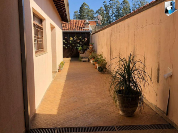 Imagem Casa com 3 Quartos à Venda, 181 m² em Jardim Saba - Tatuí