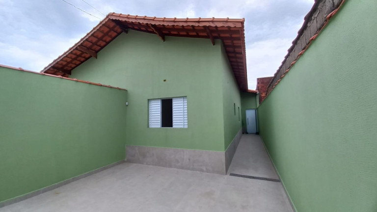 Imagem Casa com 2 Quartos à Venda, 125 m² em Balneário Copacabana Paulista - Mongaguá Imagem Casa com 2 Quartos à Venda, 125 m² em Balneário Copacabana Paulista - Mongaguá