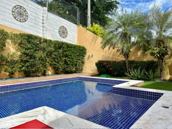 Imagem Imóvel com 3 Quartos à Venda, 400 m² em Pituba - Salvador Imagem Imóvel com 3 Quartos à Venda, 400 m² em Pituba - Salvador