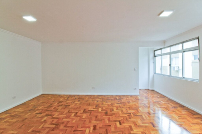 Imagem Apartamento com 3 Quartos à Venda, 134 m² em Jardim América - São Paulo