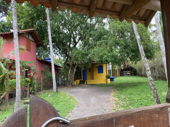Imagem Imóvel com 2 Quartos à Venda, em N/c - Uruçuca Imagem Imóvel com 2 Quartos à Venda, em N/c - Uruçuca