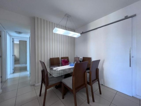 Imagem Imóvel com 3 Quartos à Venda, 110 m² em Vital Brazil - Niterói Imagem Imóvel com 3 Quartos à Venda, 110 m² em Vital Brazil - Niterói