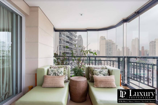 Imagem Apartamento com 4 Quartos à Venda, 273 m² em Itaim Bibi - São Paulo