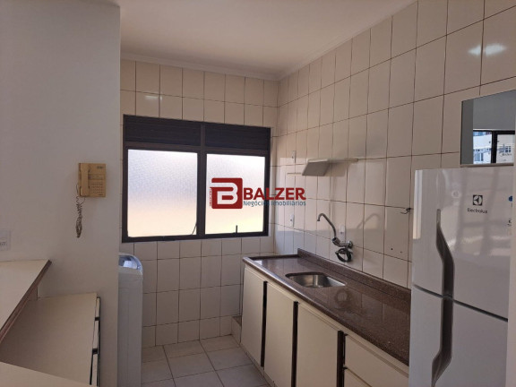 Imagem Apartamento com 1 Quarto à Venda, 137 m² em Centro - Florianópolis Imagem Apartamento com 1 Quarto à Venda, 137 m² em Centro - Florianópolis