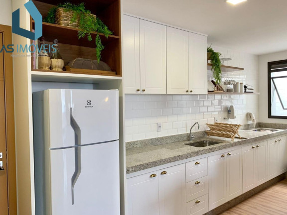 Imagem Apartamento com 2 Quartos à Venda, 98 m² em Algodoal - Cabo Frio