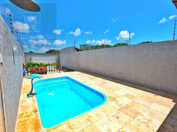 Imagem Casa com 3 Quartos à Venda, 150 m² em Guaribas - Eusébio