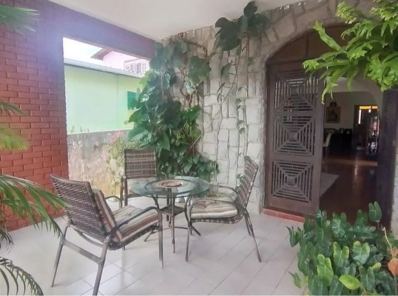 Imagem Casa com 4 Quartos à Venda, 672 m² em Tambaú - João Pessoa Imagem Casa com 4 Quartos à Venda, 672 m² em Tambaú - João Pessoa