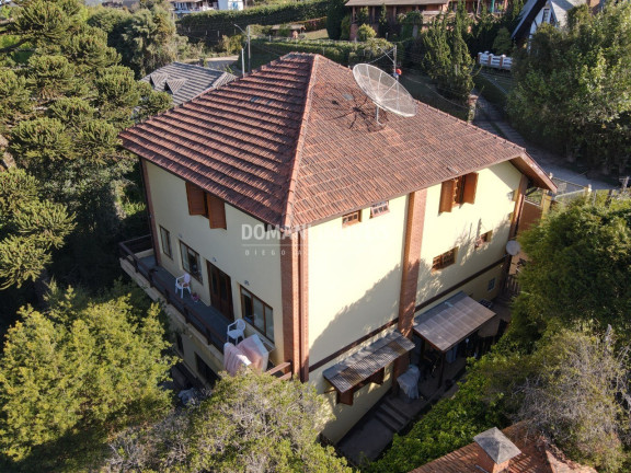 Imagem Casa com 4 Quartos à Venda, 442 m² em Região Do Alto Da Vila Inglesa - Campos Do Jordão Imagem Casa com 4 Quartos à Venda, 442 m² em Região Do Alto Da Vila Inglesa - Campos Do Jordão