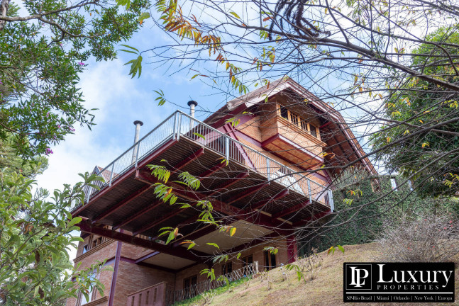 Imagem Casa de Condomínio com 4 Quartos à Venda, em Pedra Fogo - Campos Do Jordão Imagem Casa de Condomínio com 4 Quartos à Venda, em Pedra Fogo - Campos Do Jordão