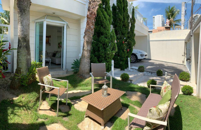 Imagem Sobrado com 5 Quartos à Venda, 298 m² em Enseada - Guarujá